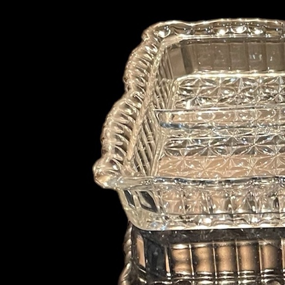 Vintage Relish or Serving Divided Pressed Glass Diamond Cubist Dish Tray - Picture 7 of 10